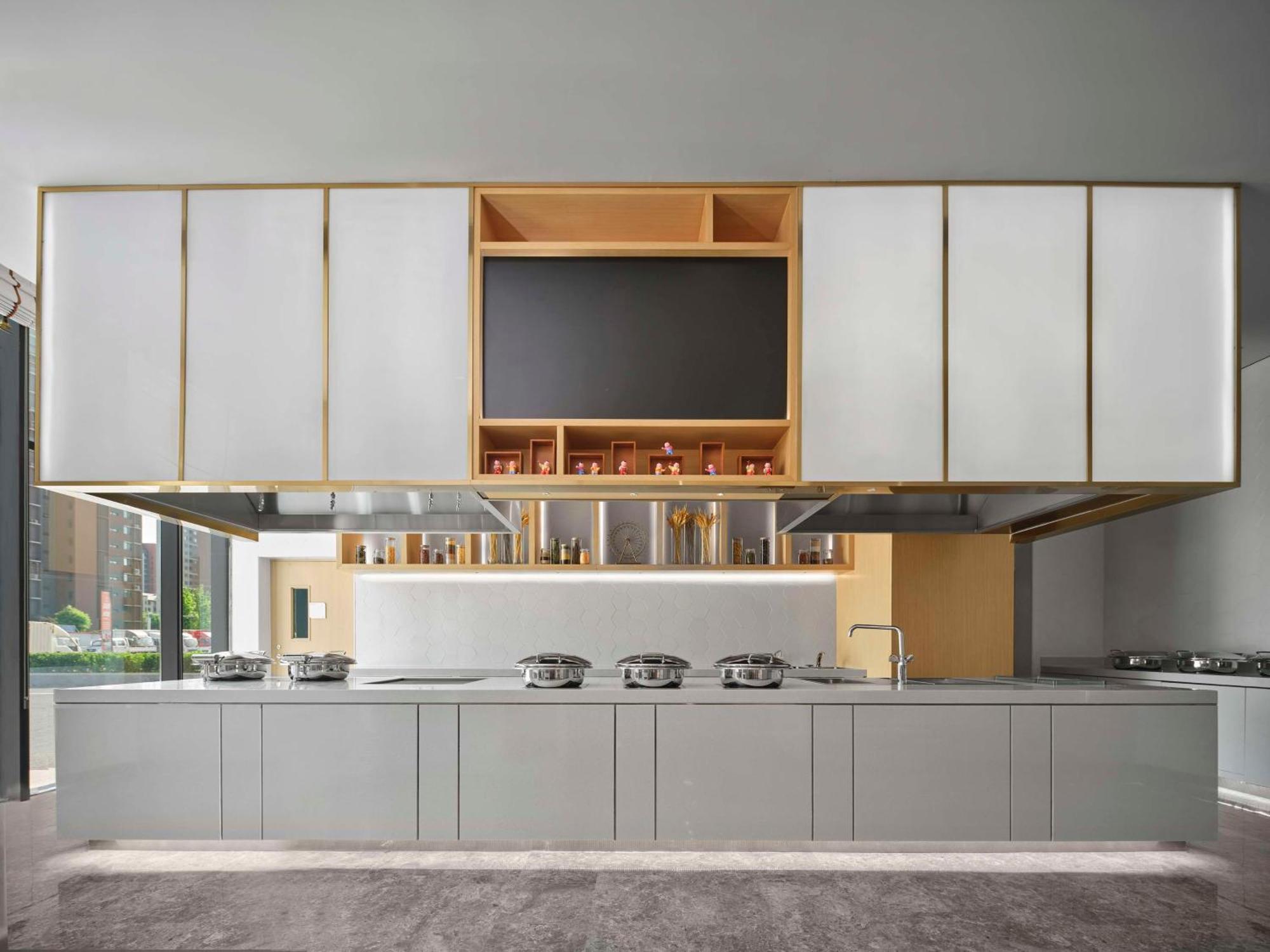 Hilton Garden Inn Tianjin Huayuan Екстер'єр фото