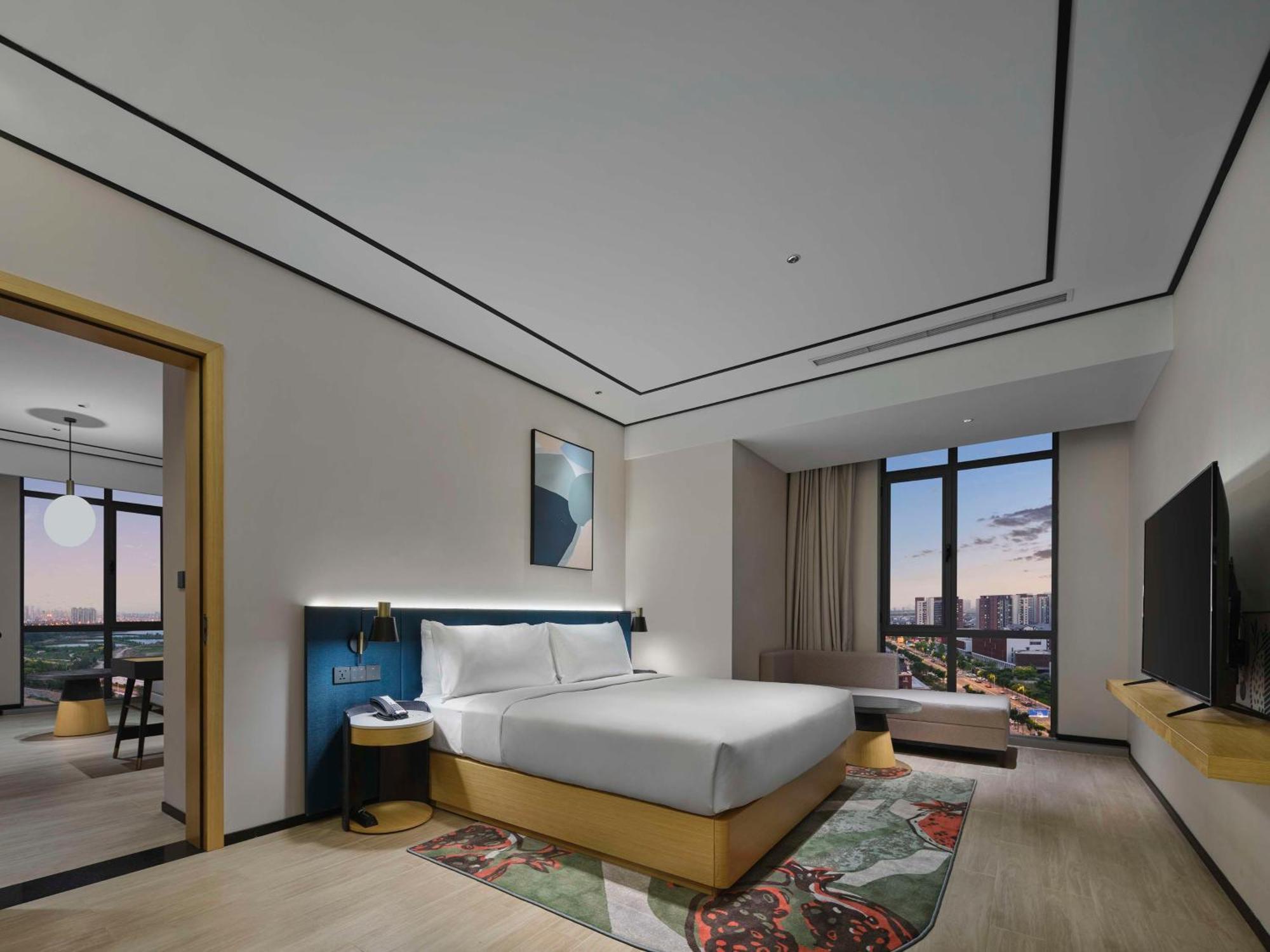 Hilton Garden Inn Tianjin Huayuan Екстер'єр фото